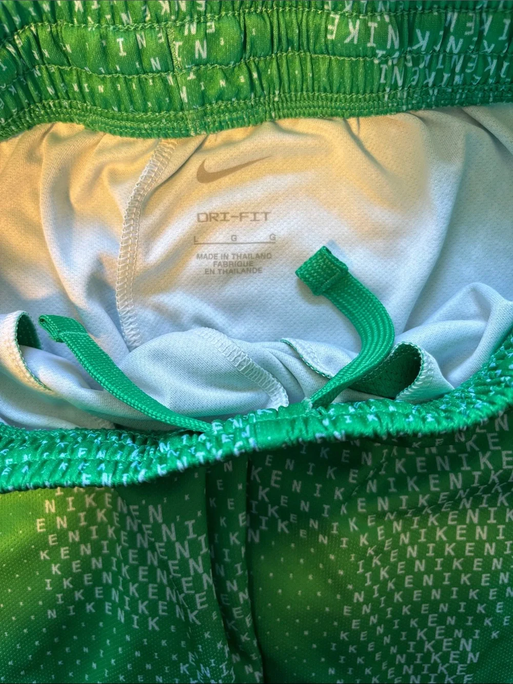 Nike Dri-FIT Youth Size Large Green Performance Shorts
